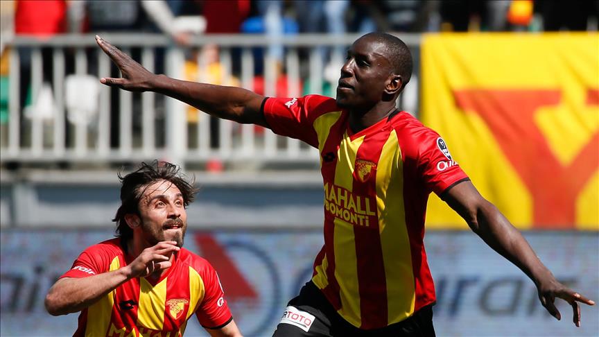 GözGöz'den Demba Ba açıklaması