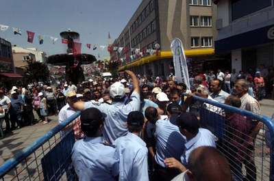 Festivalde 3.5 ton ciğer dağıtıldı