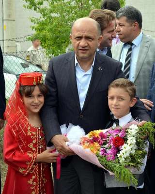 Bakan Işık: Ar-Ge parası verecek proje bulamıyoruz (2)