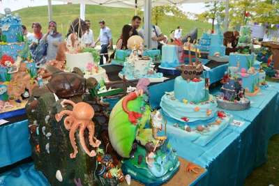 İzmit'te Deniz Festivali'nde binlerce balık ekmek dağıtıldı