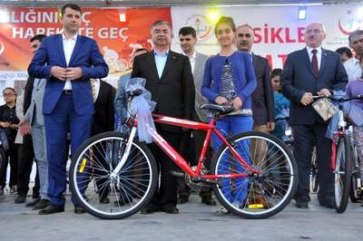 Bakan Yılmaz: Çözüm süreci insanların en doğal hakkını iade etmektir(2)