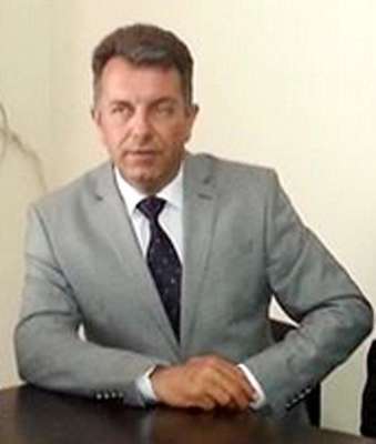 Okul müdüründen Ak Parti paylaşımı