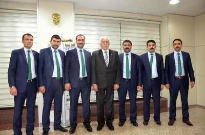SP Başkanı Kamalak’ı, 6 kişilik gönüllü Kayseri ekibi koruyor