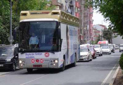 DP Lideri Uysal: Ülke nefes alamaz hale geldi