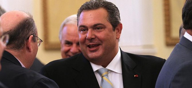 Yunan bakandan 'bayrak' açıklaması