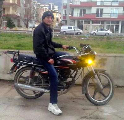 Otomobille çarpışan motosikletin sürücüsü öldü