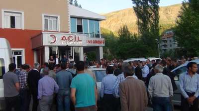 Serinlemek için girdiği çayda boğuldu