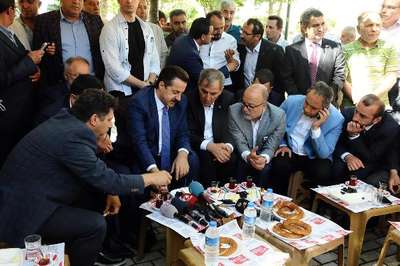 Bakan Çelik: Dertleri açık, sandıkta mağlup edemedikleri Erdoğan'ı Cumhurbaşkanlığı Köşkü'nde yalnız bırakmak"