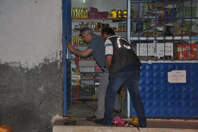 Marketi tüfekle bastı: 1 ölü, 2 yaralı
