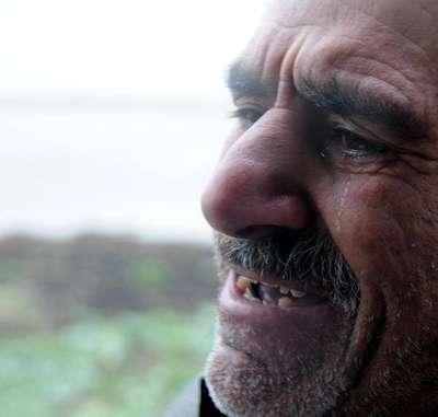 Gölde balıkçı teknesi alabora oldu: 1 ölü, 6 kayıp (3)