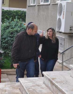 Cumhurbaşkanı'nı bozkurt işaretiyle selamlayan kadın gözaltına alındı