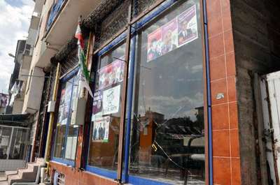 Elazığ'da HDP seçim bürosuna taşlı saldırı