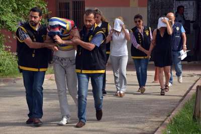 'Kasık masajı' yapıyorlarmış