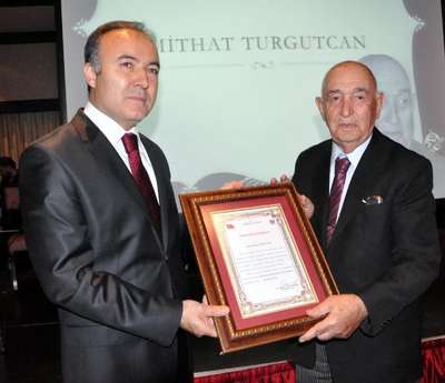 Erzurum'un 'canlı tarihi' Mithat Turgutcan hayatını kaybetti