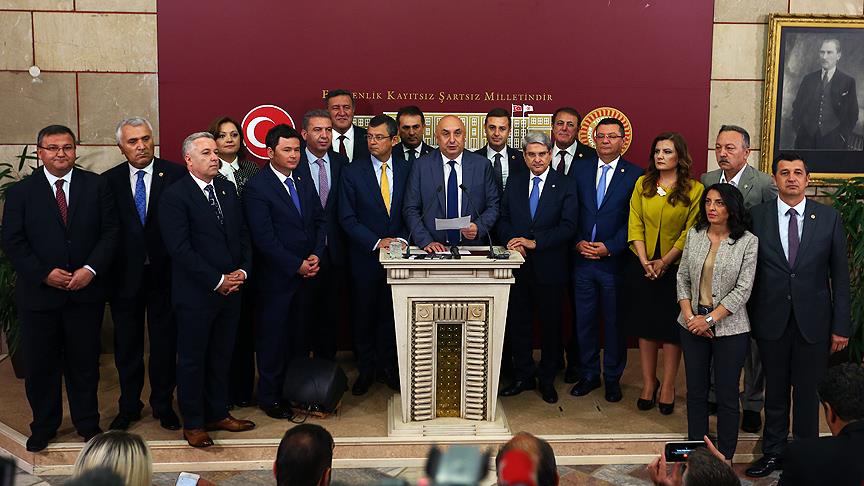 15 milletvekili CHP'ye geri döndü