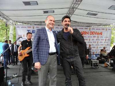 Süleyman Soylu'dan Uğur Işılak konserli miting
