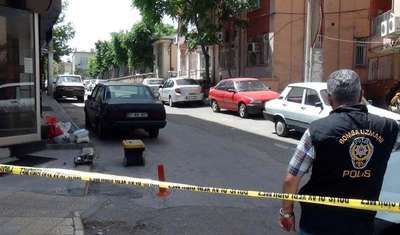 Kilisenin bulunduğu sokaktaki bavul bomba paniği yaşattı