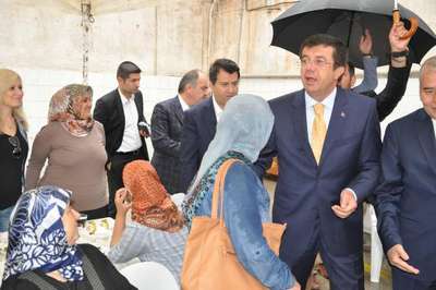 Zeybekci: CHP, MHP ve HDP başkanlık sistemine geçildiğinde uzlaşıp, tek parti haline gelecektir