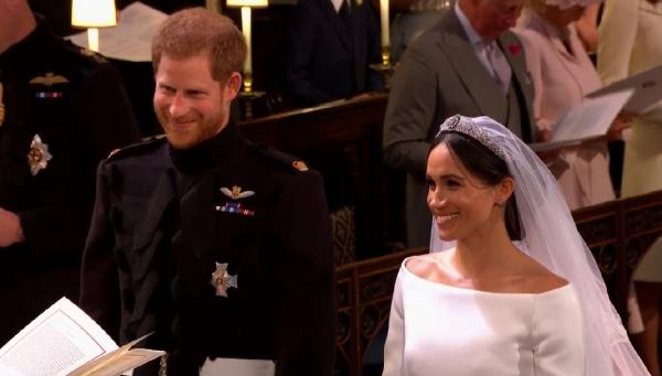 Markle ve Prens Harry evlendi
