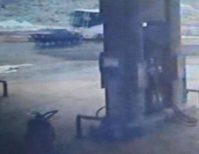 İslahiye’de yolcu midibüsü ile otomobilin çarpışması kamerada