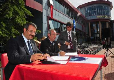 Van YYÜ’de bisikletli yaşam başlıyor