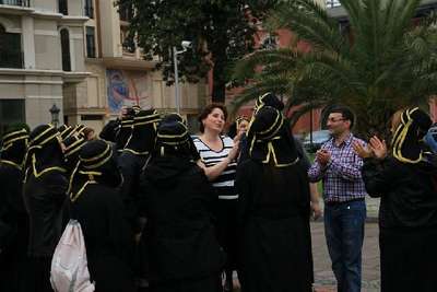 ‘Yürüyen Budalalar’ı gören Gürcüler şaşırdı