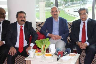 Müezzinoğlu: Doktorun öldürülmesinin arka planı var mı yok mu ona bakıyoruz