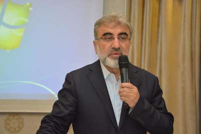 Bakan Yıldız: Sandıkların üzerine oturmak suçtur