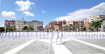 Bahriyeliler Çanakkale'de