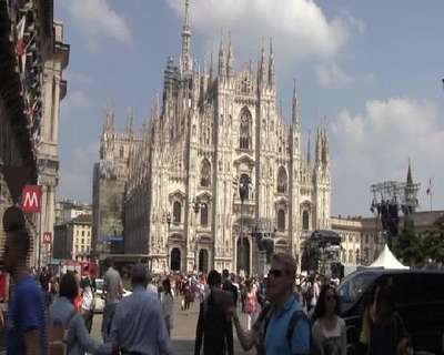 Milano sandık başında