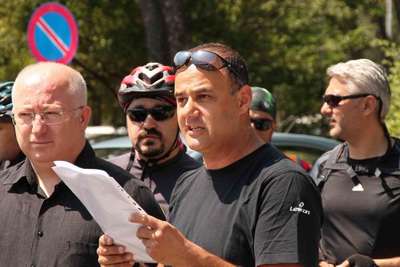 Fransız bisikletçinin ölümü protesto edildi