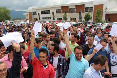 Arçelik işçileri sendikadan istifa etti