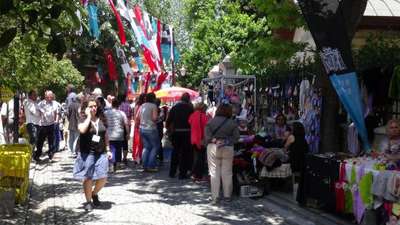 Arnavutköy Şenliği'nde 'Teknepark' projesine tepki
