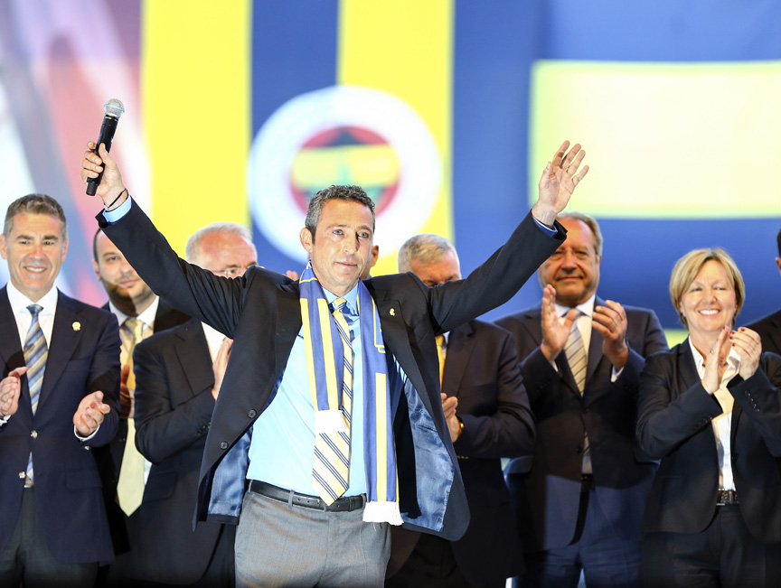 Mazbatasını taraftarın önünde alacak