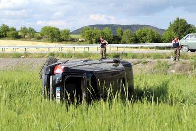 Otomobille cip çarpıştı: 7 yaralı