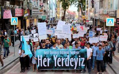 İzmit'te Gezi Parkı eylemlerinde hayatını kaybedenler anıldı