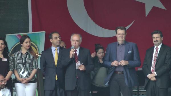 Nürnberg'de Türk Günü'ne ilgi büyüktü