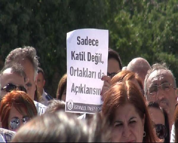 Haydarpaşa'da sağlık çalışanlarından iş bırakma eylemi