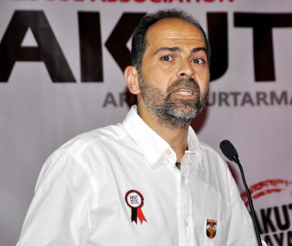En yüksek 2 dağdan getirilen taşlar AKUT yararına satıldı