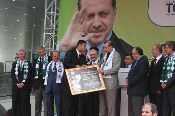 Düğünde 'Bizi neden oynamaya çağırmadın' kavgası: 3 ölü, 15 yaralı (2)- Yeniden