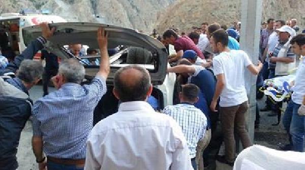 Artvin'de kaza: 1 ölü, 5 yaralı