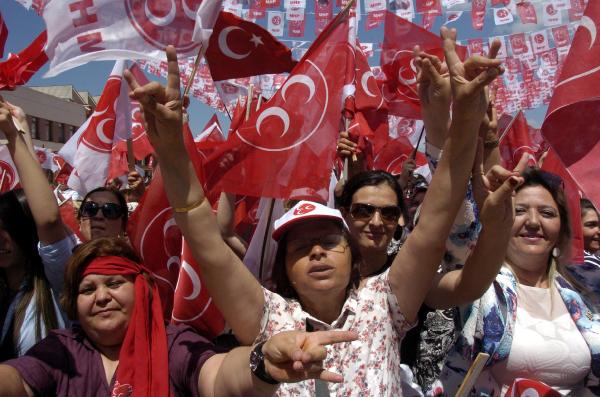 Bahçeli: Muhalefeti bastırmak istiyorlar