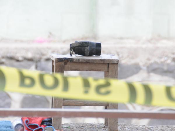 Temizlenen derede gaz bombası bulundu