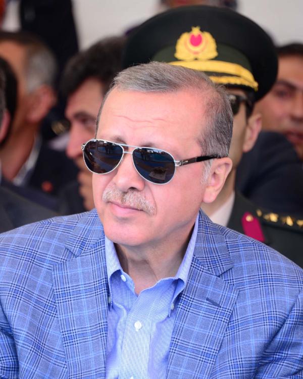 Erdoğan, klozetlerin altın olup olmadığını görmesi için Kılıçdaroğlu'nu saraya davet ettiğini açıkladı (2)