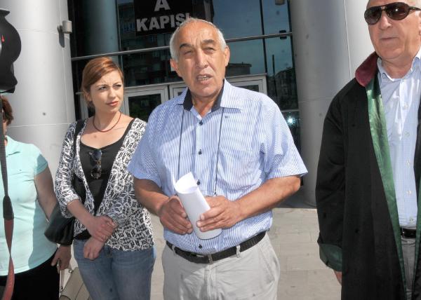 Eskişehir'de HDP seçim bürosuna tüfekle ateş açıldı