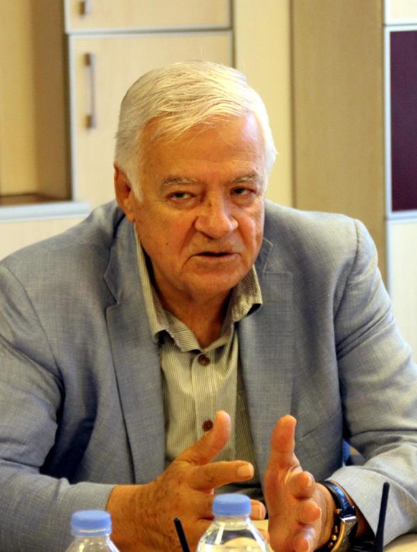 HDP'li Fırat: Cumhurbaşkanı'ndaki yetki, Obama da bile yok
