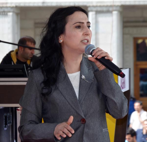 Yüksekdağ: Bu halk sana sırtını dönmesin ne yapsın?
