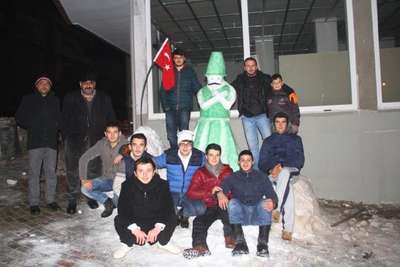 Kardan semazen yaptılar