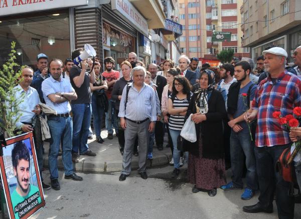 Ali İsmail Korkmaz saldırıya uğradığı fırının önünde anıldı