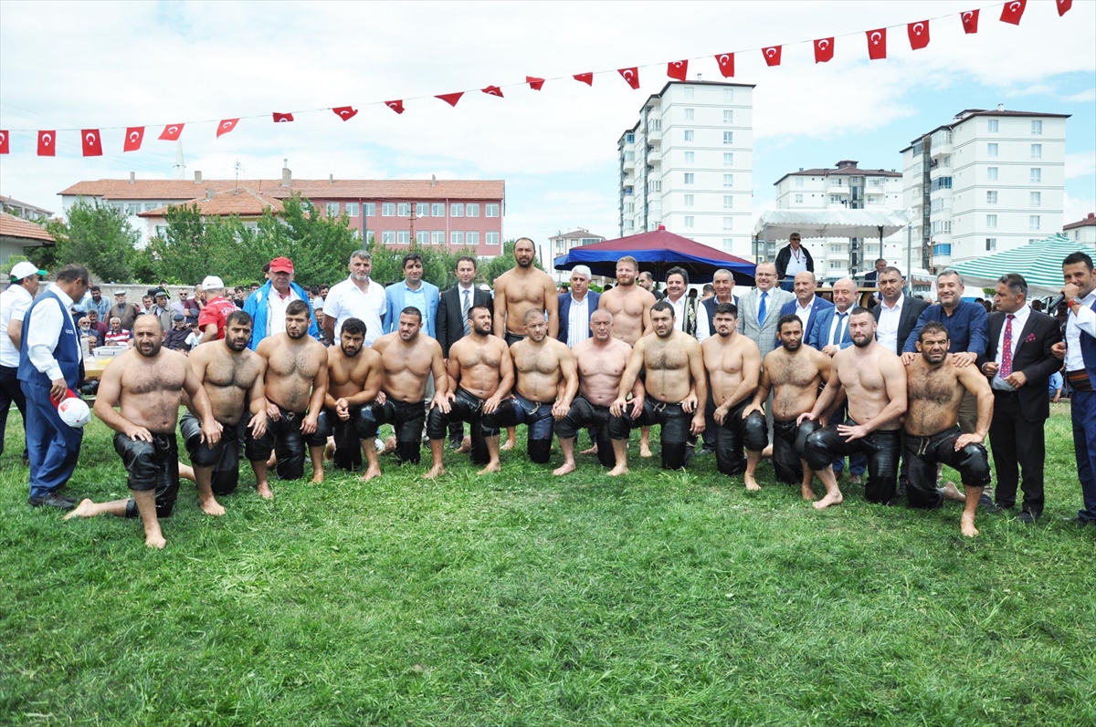 Geleneksel "Gurbetçiler Şöleni" başladı
